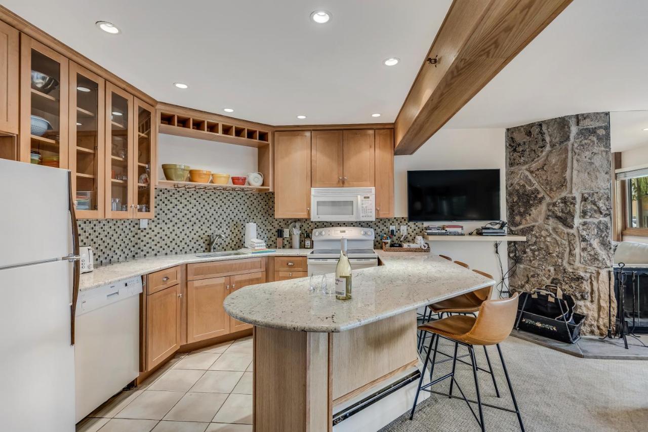 Laurelwood Condominiums 105 斯诺马斯村 外观 照片